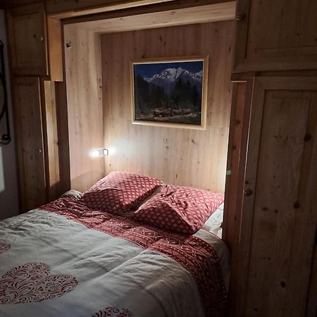 A4 Km De Megeve Tres Joli Studio Avec Jacuzzi ,Vue Sur Les Montagnes Au Calme Праз-Сур-Арлы Экстерьер фото