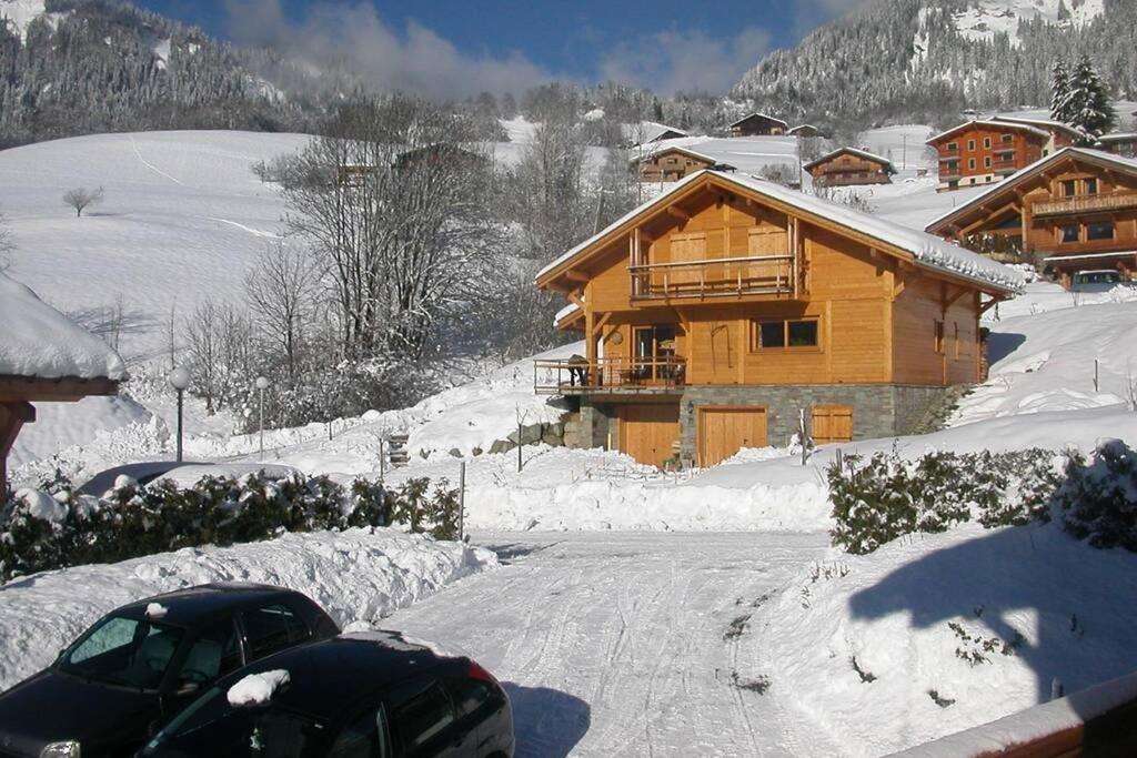 A4 Km De Megeve Tres Joli Studio Avec Jacuzzi ,Vue Sur Les Montagnes Au Calme Праз-Сур-Арлы Экстерьер фото