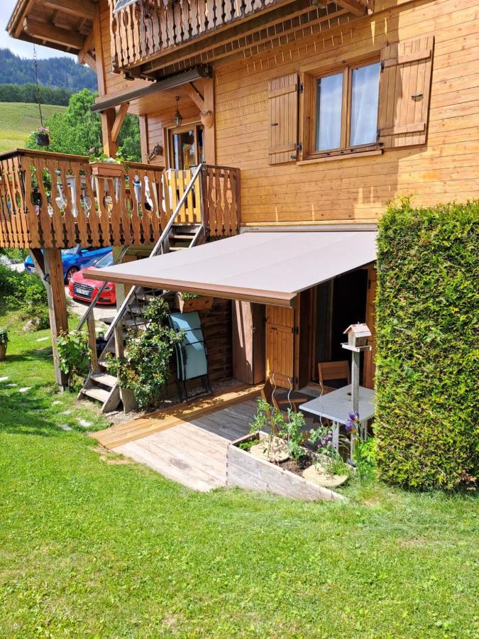 A4 Km De Megeve Tres Joli Studio Avec Jacuzzi ,Vue Sur Les Montagnes Au Calme Праз-Сур-Арлы Экстерьер фото